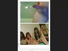 tätowierte Brünette wird auf dem vater fickt mit seiner tochter Billardtisch gefickt