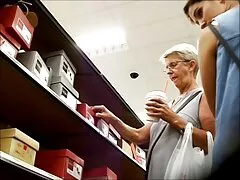 Amateur papa vögelt tochter Rotschopf Blowjob